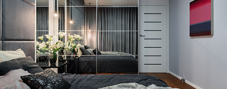 Quarto com closet